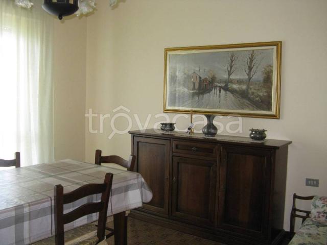 Appartamento in affitto a Portola, Roncola