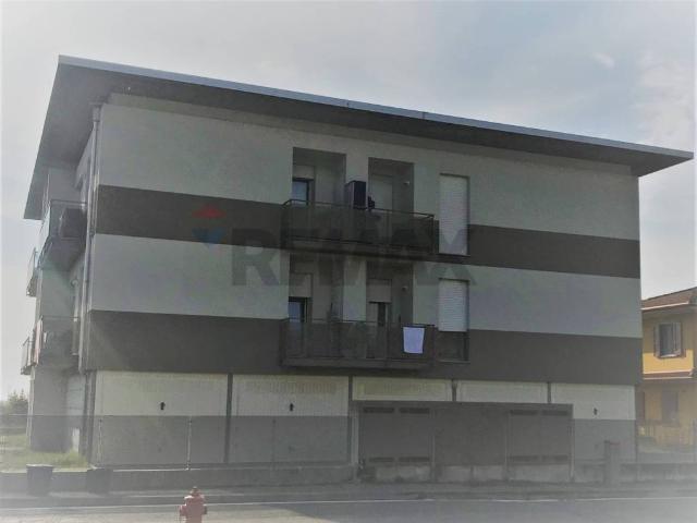Appartamento in affitto a Villaggio Famiglia, Rovato