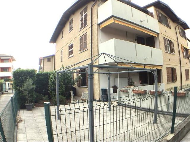 Appartamento in affitto a Rovellasca, Lombardia