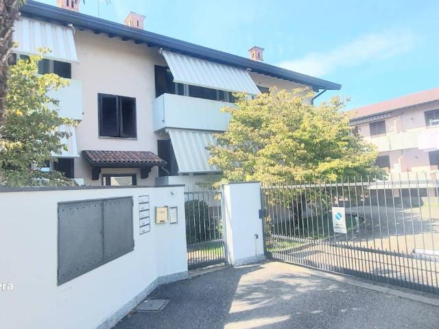 Appartamento in affitto a Rovello Porro, Lombardia