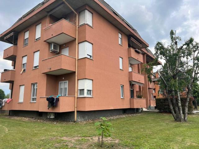 Appartamento in affitto a Rovello Porro, Lombardia