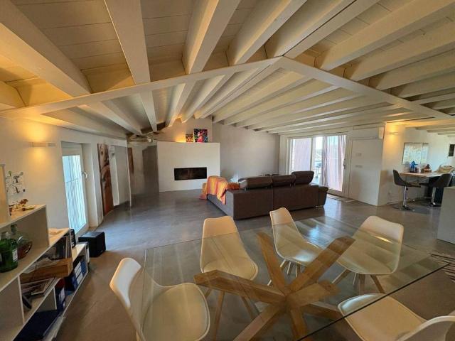 Appartamento in affitto a Castelletto, Roverbella