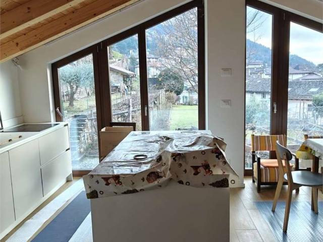 Appartamento in affitto a Comunità della Vallagarina, Borgo Sacco