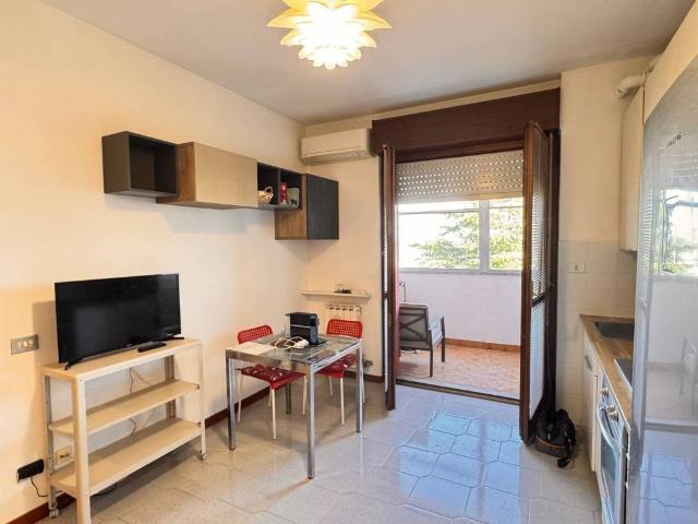 Appartamento in affitto a Pontesesto, Rozzano