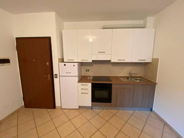 Appartamento in affitto a Quinto de' Stampi, Rozzano