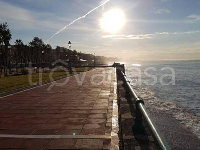 Appartamento in affitto a Salerno, Campania