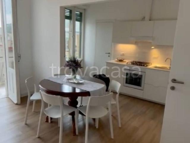 Appartamento in affitto a Clusone, Lombardia