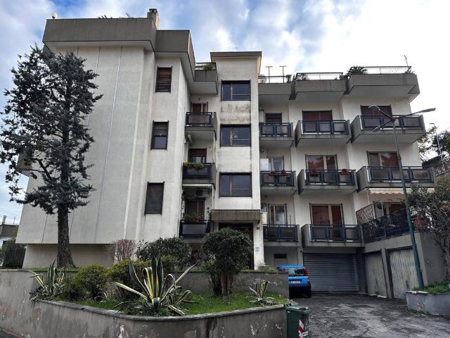 Appartamento in affitto a Salerno, Campania