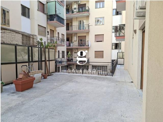 Appartamento in affitto a Salerno, Campania