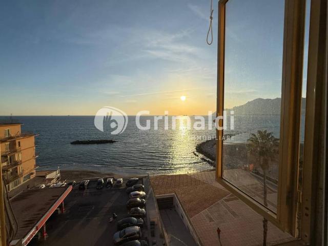 Appartamento in affitto a Salerno, Campania