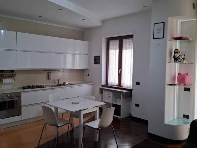 Appartamento in affitto a Pastena, Salerno