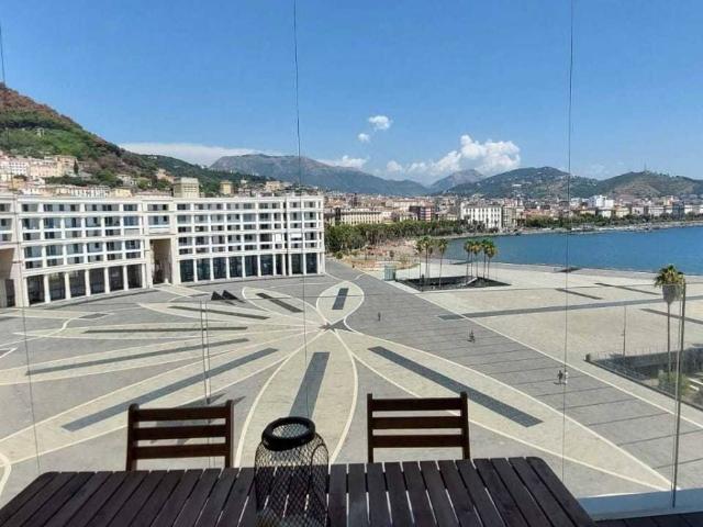 Appartamento in affitto a Salerno, Campania