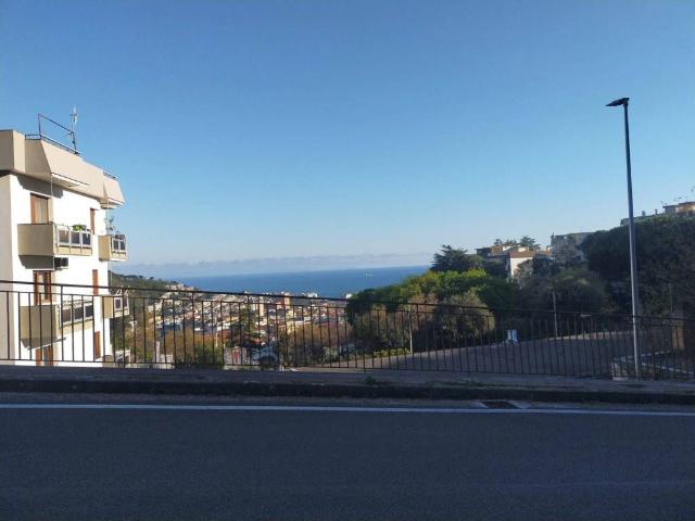 Appartamento in affitto a Salerno, Campania