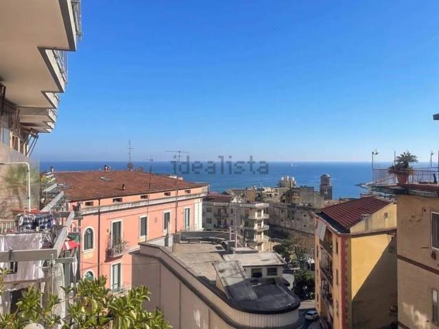 Appartamento in affitto a Salerno, Campania