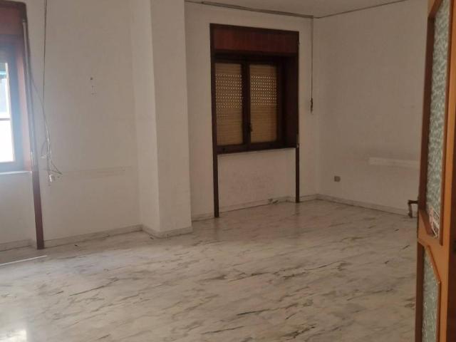 Appartamento in affitto a Salerno, Campania
