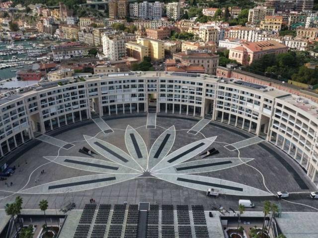 Appartamento in affitto a Salerno, Campania