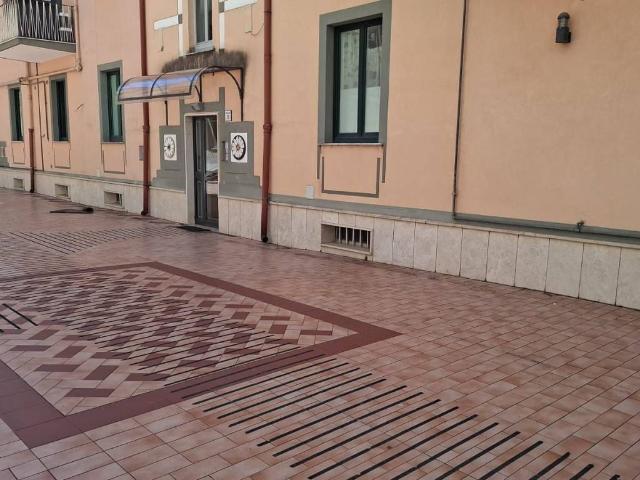 Appartamento in vendita a Salerno, Campania
