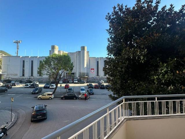 Appartamento in affitto a Salerno, Campania