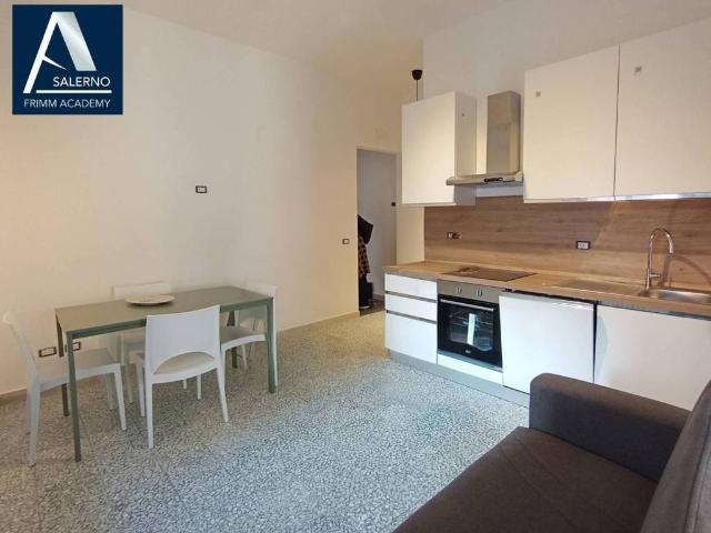 Appartamento in affitto a Salerno, Campania