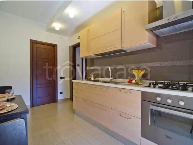 Appartamento in affitto a Gallinaro, Lazio