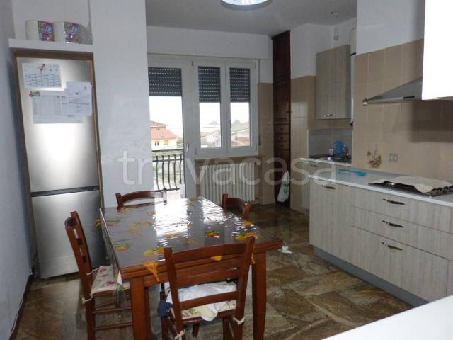 Appartamento in affitto a Salmour, Cuneo
