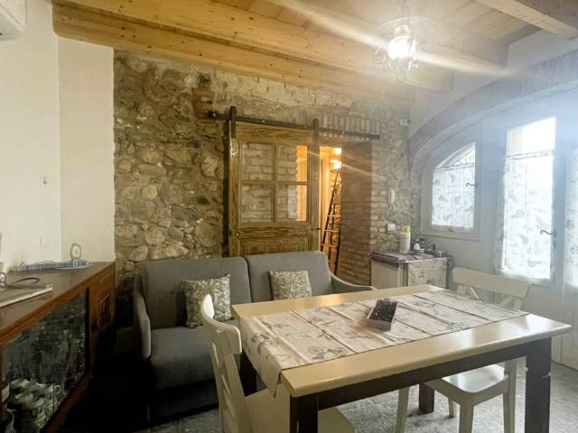 Appartamento in affitto a Comunità Montana Parco Alto Garda bresciano, Salò