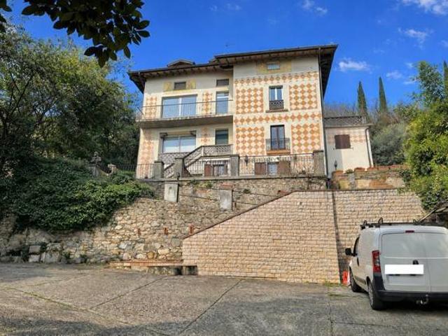 Appartamento in affitto a Comunità Montana Parco Alto Garda bresciano, Salò