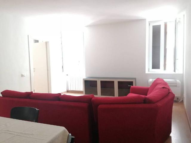 Appartamento in affitto a Comunità Montana Parco Alto Garda bresciano, Salò