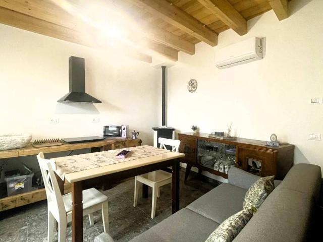Appartamento in affitto a Villa di Salò, Salò