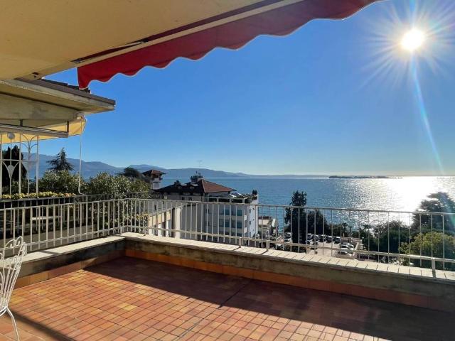 Appartamento in affitto a Morgnaga, Gardone Riviera