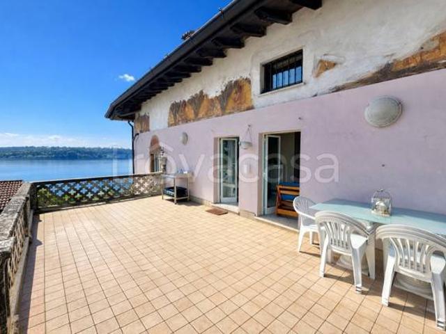 Appartamento in affitto a Comunità Montana Parco Alto Garda bresciano, Salò