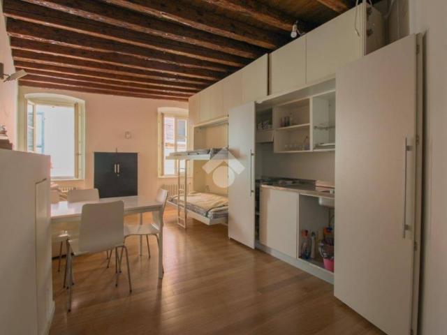 Appartamento in affitto a Comunità Montana Parco Alto Garda bresciano, Salò