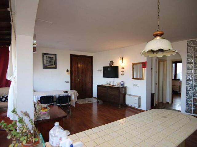 Appartamento in affitto a Santa Maria del Monte, Saludecio