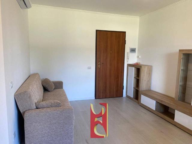 Appartamento in affitto a Samarate, Lombardia