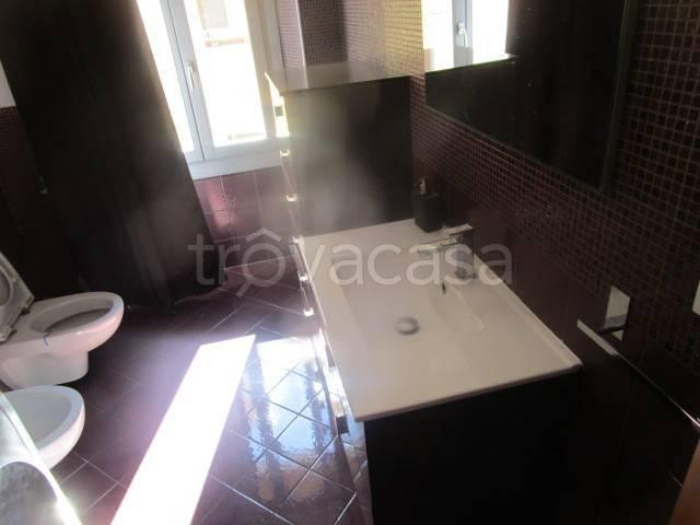 Appartamento in affitto a Samarate, Lombardia