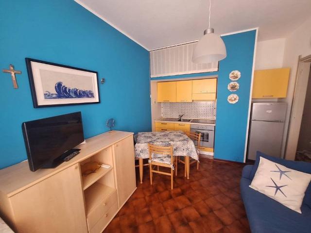 Appartamento in affitto a San Bartolomeo Al Mare, Liguria