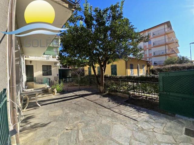 Appartamento in affitto a San Bartolomeo Al Mare, Liguria