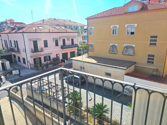 Appartamento in affitto a San Bartolomeo Al Mare, Liguria