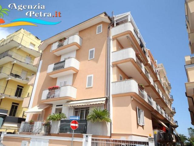 Appartamento in affitto a Ragnola, Marche