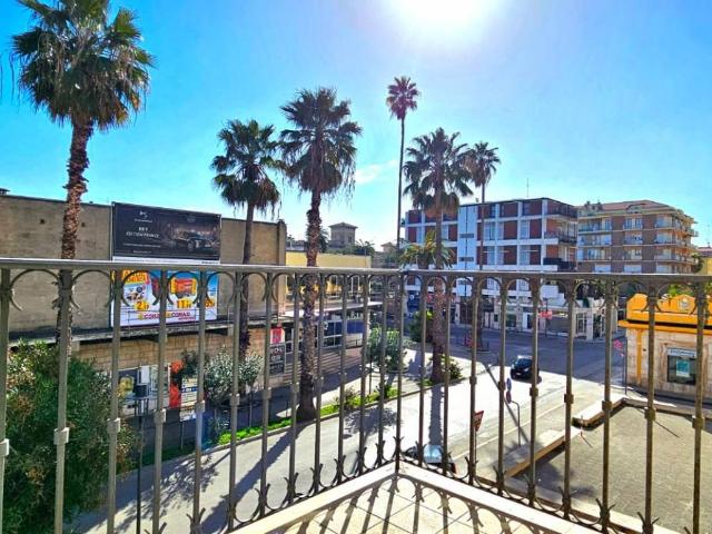 Appartamento in affitto a Marina centro, Marche