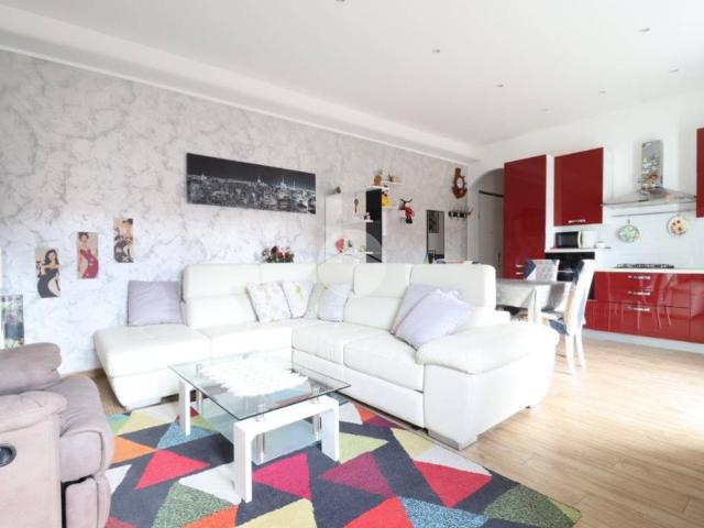 Appartamento in affitto a Marina centro, Marche