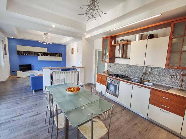 Appartamento in affitto a Sant'Antonio, Marche
