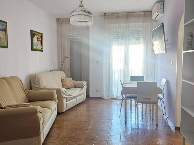 Appartamento in affitto a Mare, Marche