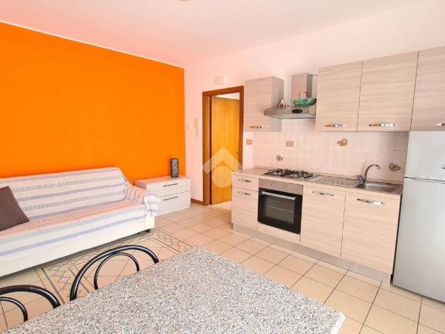 Appartamento in affitto a Mare, Marche