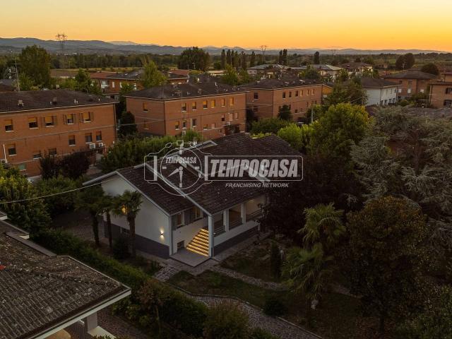 Appartamento in affitto a Unione dei comuni del Sorbara, San Cesario Sul Panaro