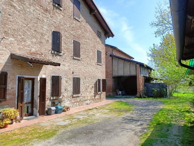 Appartamento in affitto a Unione dei comuni del Sorbara, San Cesario Sul Panaro