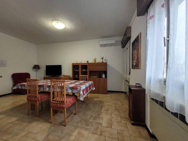 Appartamento in affitto a Unione dei comuni del Sorbara, San Cesario Sul Panaro