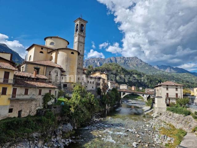 Appartamento in affitto a Comunità Montana della Valle Brembana, San Giovanni Bianco