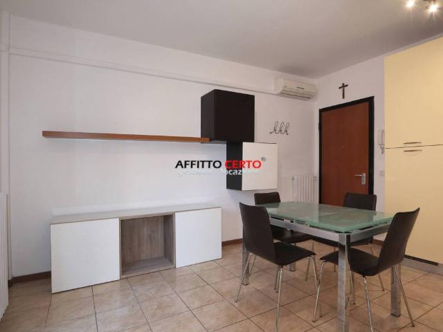 Appartamento in affitto a Pozzo, San Giovanni Lupatoto