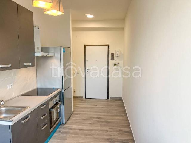 Appartamento in affitto a Valle Salimbene, Lombardia